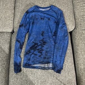 Men’s Lulu Lemon Longsleeve